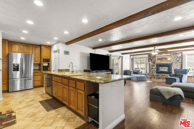 1197 Oriole Road, Wrightwood, CA 92397