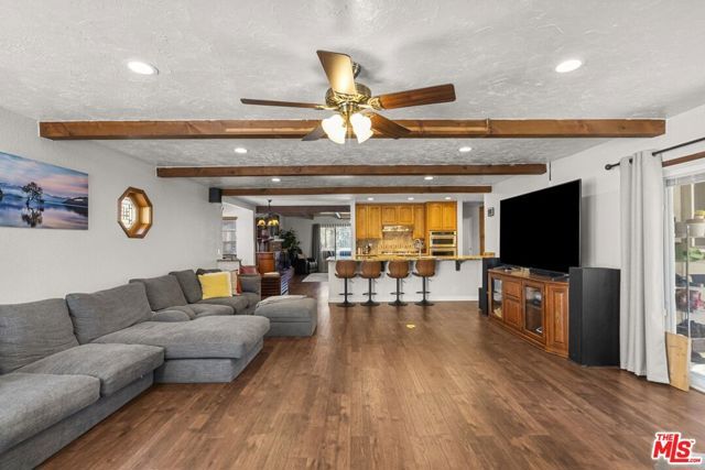 1197 Oriole Road, Wrightwood, CA 92397