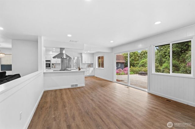 19420 143rd Place SE, Renton, WA 98058