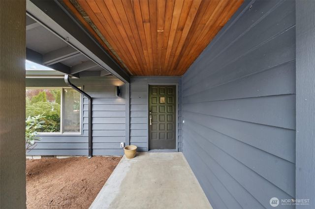 19420 143rd Place SE, Renton, WA 98058