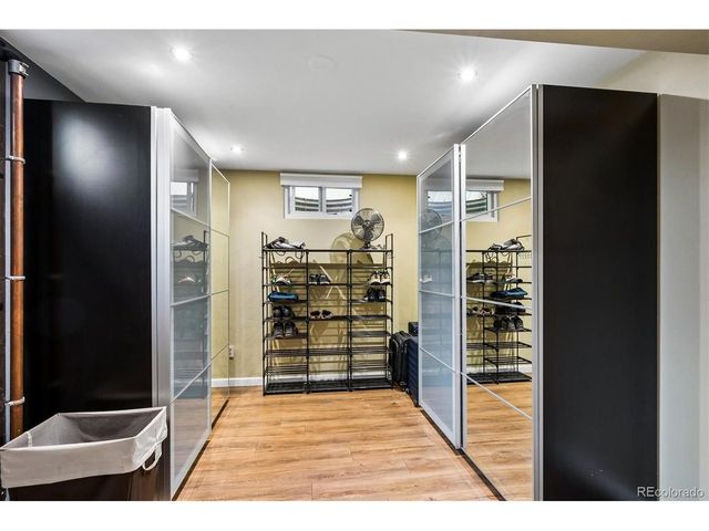1170 S Dover St, Lakewood, CO 80232