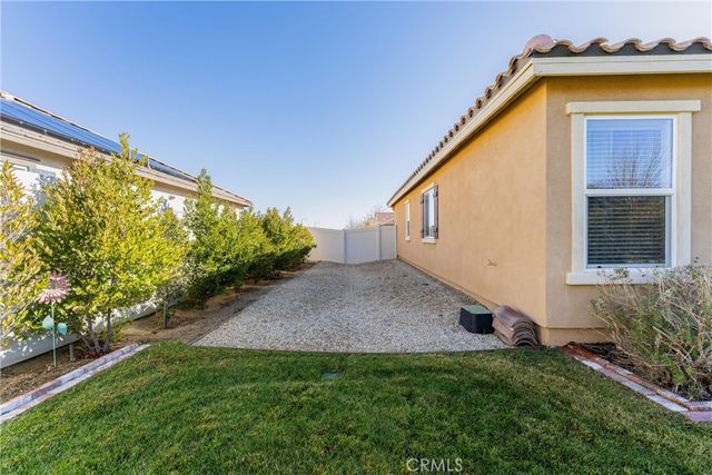 44739 Aspen Street, Lancaster, CA 93535