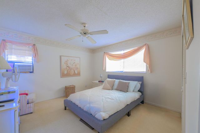 858 SE Roulette Lane, Port St Lucie, FL 34983