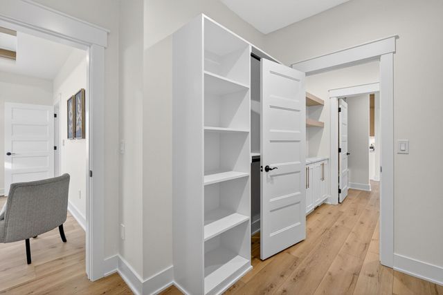 1415 NW Bull Run Court, Waukee, IA 50263