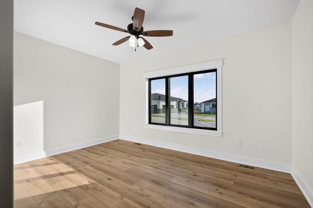 1415 NW Bull Run Court, Waukee, IA 50263