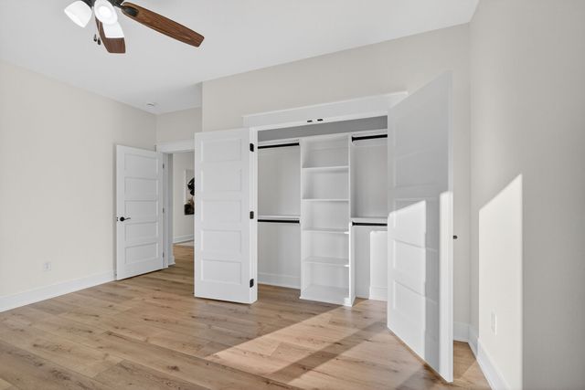 1415 NW Bull Run Court, Waukee, IA 50263