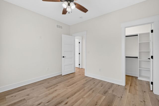 1415 NW Bull Run Court, Waukee, IA 50263