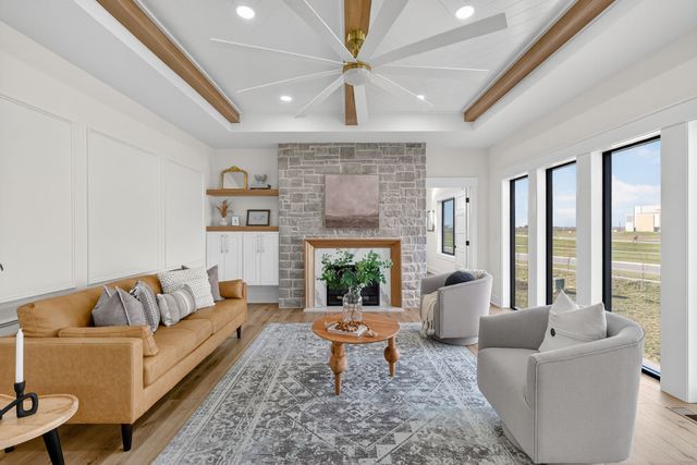 1415 NW Bull Run Court, Waukee, IA 50263