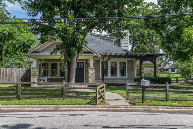 902 Matchett Street, Brenham, TX 77833