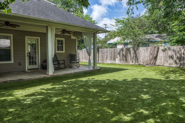 902 Matchett Street, Brenham, TX 77833