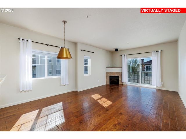 600 Nw LOST SPRINGS Ter 301, Portland, OR 97229