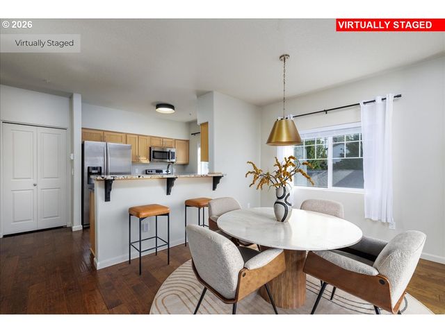 600 Nw LOST SPRINGS Ter 301, Portland, OR 97229