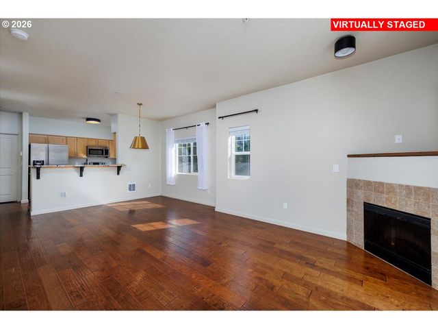 600 Nw LOST SPRINGS Ter 301, Portland, OR 97229