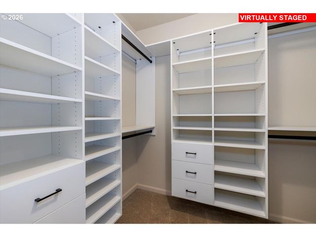 600 Nw LOST SPRINGS Ter 301, Portland, OR 97229