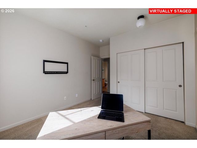 600 Nw LOST SPRINGS Ter 301, Portland, OR 97229