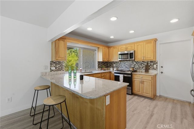 1453 Timberlane, Riverside, CA 92506