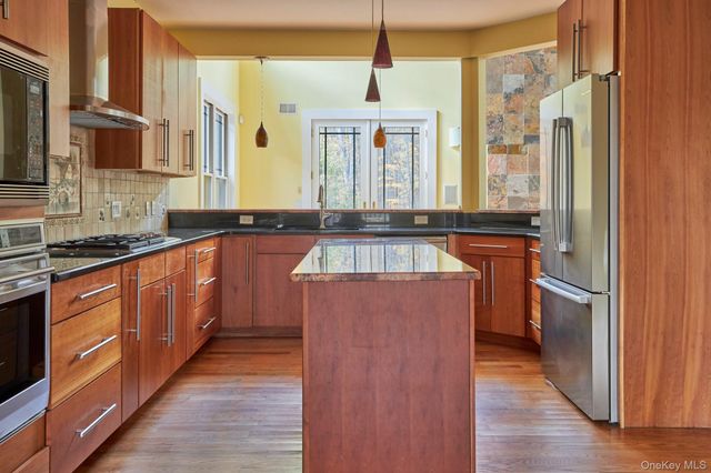 203 Silver Lake Road, Rhinebeck, NY 12572