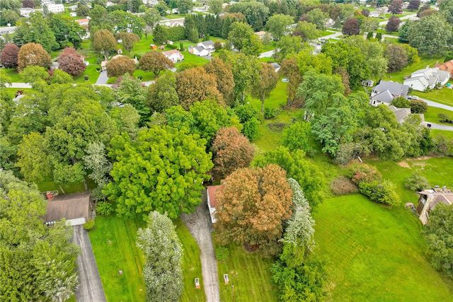 362 Embury Road, Penfield, NY 14625