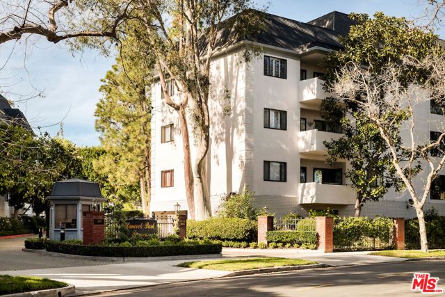 651 Wilcox Avenue 3C, Los Angeles, CA 90004