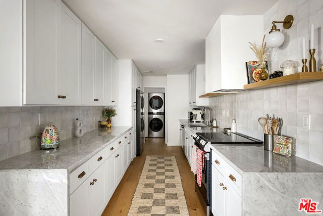 651 Wilcox Avenue 3C, Los Angeles, CA 90004