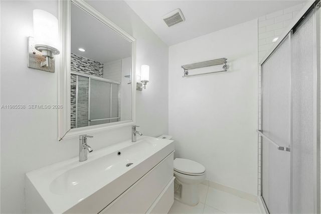 1901 S River Drive 30C, Miami, FL 33125
