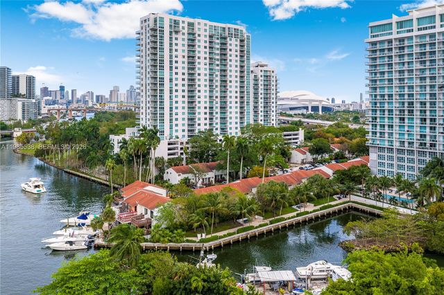 1901 S River Drive 30C, Miami, FL 33125