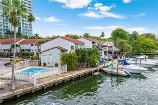 1901 S River Drive 30C, Miami, FL 33125
