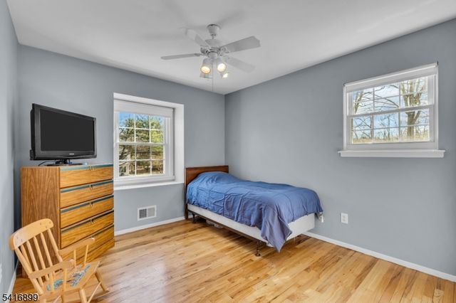 1091 Cambridge Lane, Bridgewater Twp., NJ 08807