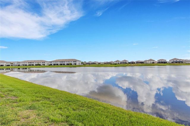 15227 SUNNY DAY DRIVE, Bradenton, FL 34211