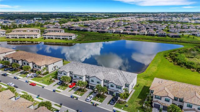 15227 SUNNY DAY DRIVE, Bradenton, FL 34211
