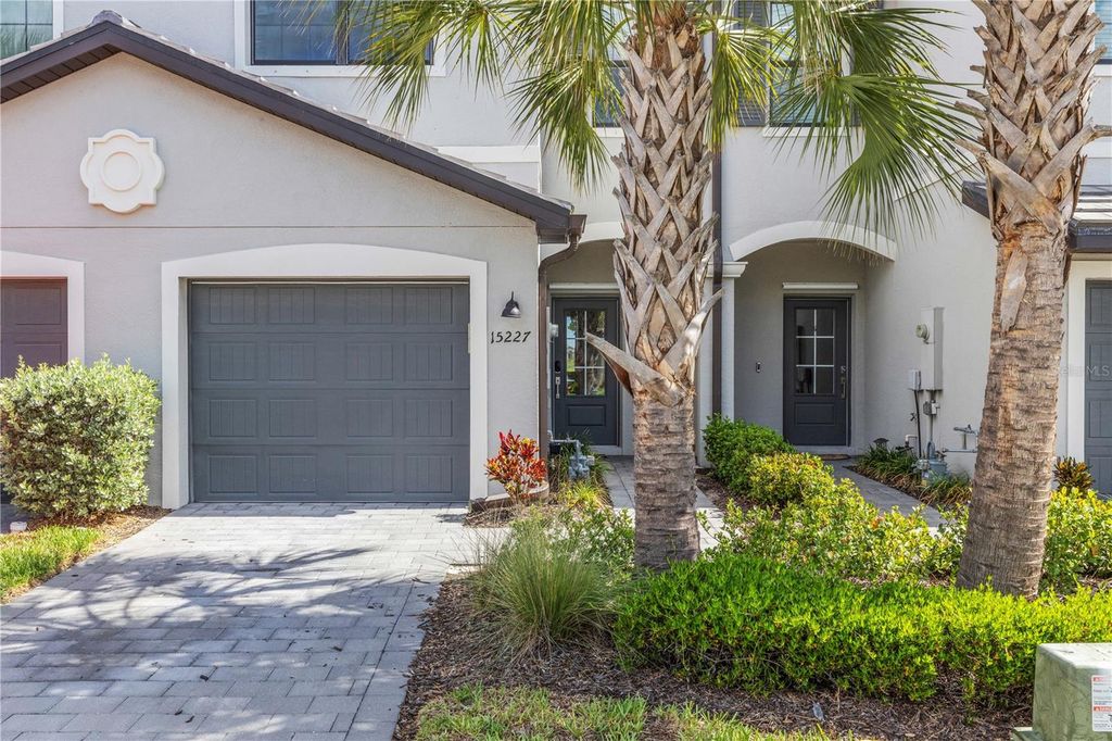 15227 SUNNY DAY DRIVE, Bradenton, FL 34211
