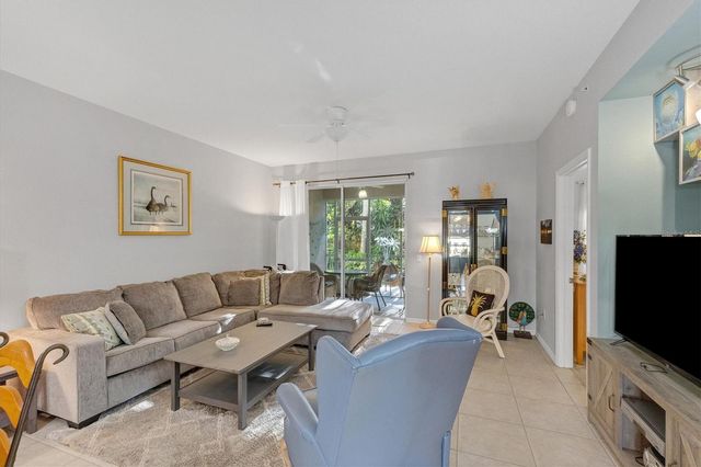 4210 BREEZEWAY BOULEVARD 415, Sarasota, FL 34238