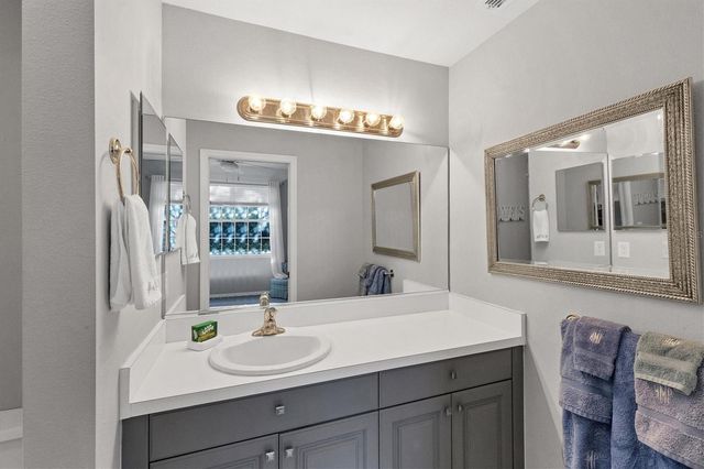 4210 BREEZEWAY BOULEVARD 415, Sarasota, FL 34238