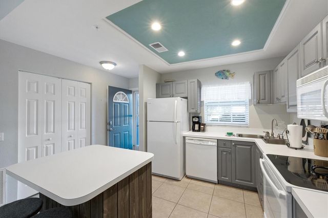 4210 BREEZEWAY BOULEVARD 415, Sarasota, FL 34238