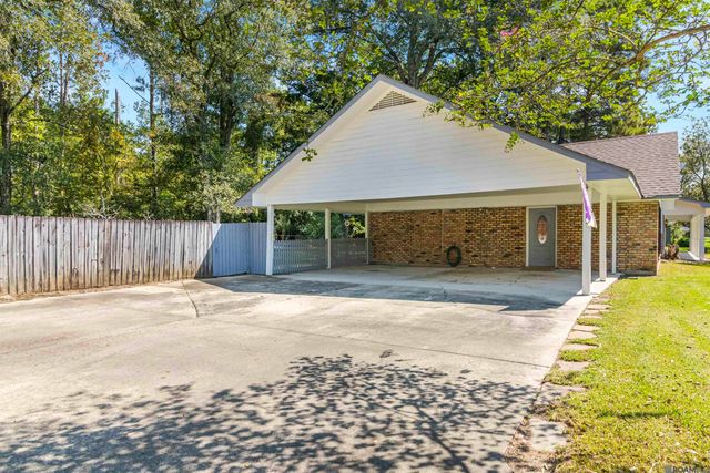 18305 Keystone Ave, Greenwell Springs, LA 70739