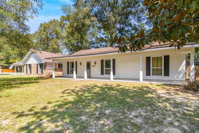 18305 Keystone Ave, Greenwell Springs, LA 70739