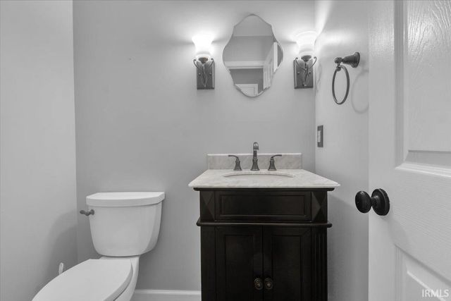 7577 Arbor Ridge Drive, Newburgh, IN 47630