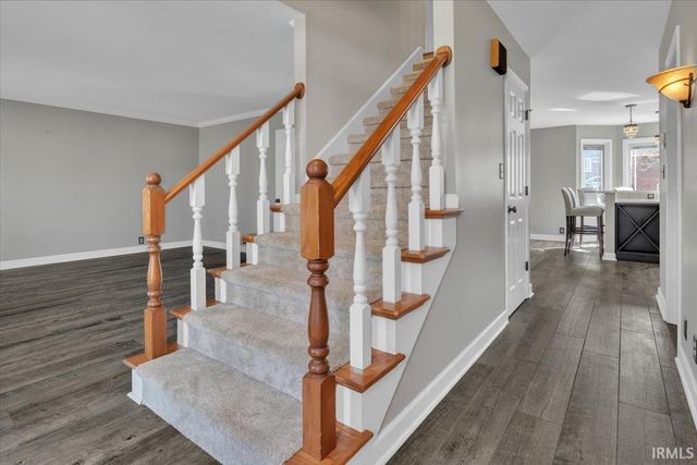 7577 Arbor Ridge Drive, Newburgh, IN 47630