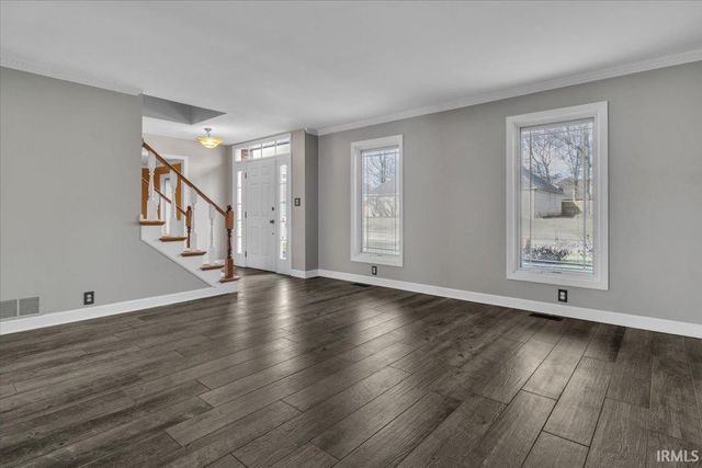 7577 Arbor Ridge Drive, Newburgh, IN 47630