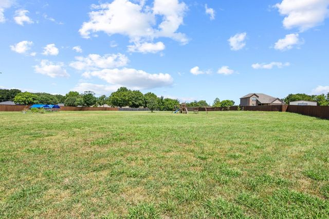 2201 Norwood Street, Sherman, TX 75092