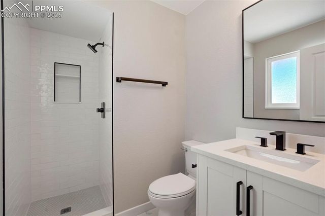 2215 Northglen Drive, Colorado Springs, CO 80909