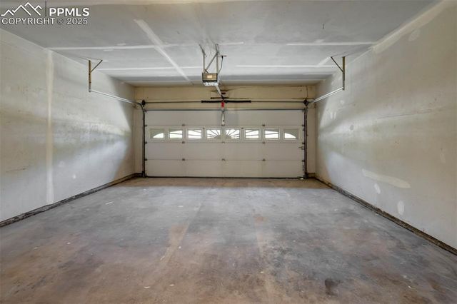 2215 Northglen Drive, Colorado Springs, CO 80909