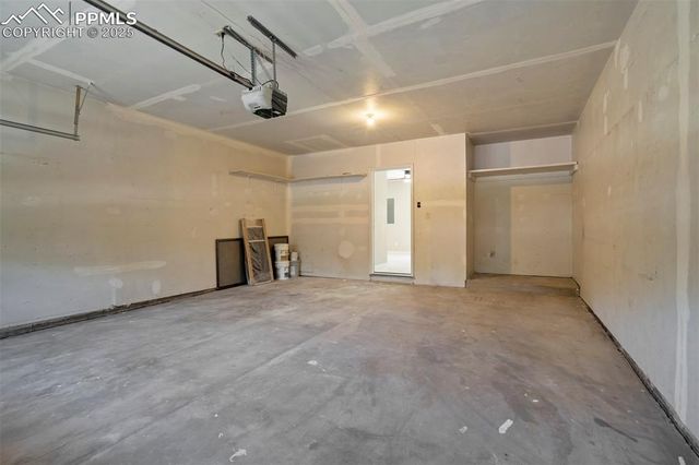 2215 Northglen Drive, Colorado Springs, CO 80909