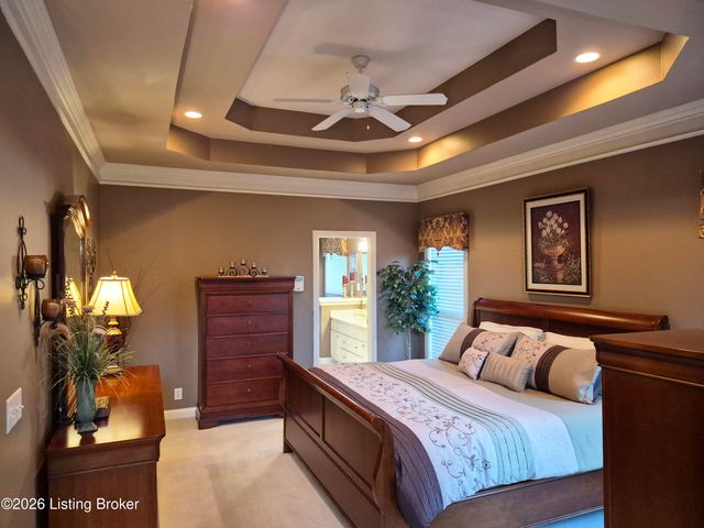 4313 Pleasant Glen Dr, Louisville, KY 40299
