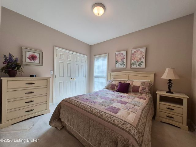 4313 Pleasant Glen Dr, Louisville, KY 40299