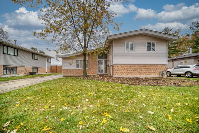 135 Westwood Drive, Park Forest, IL 60466