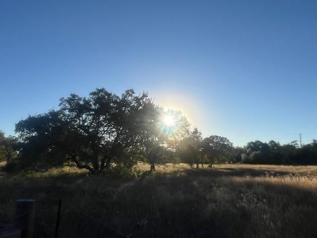 1311-B Alleyton Road, Columbus, TX 78934