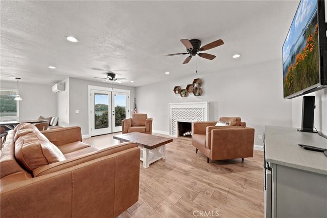9175 Glenhaven, Glenhaven, CA 95443