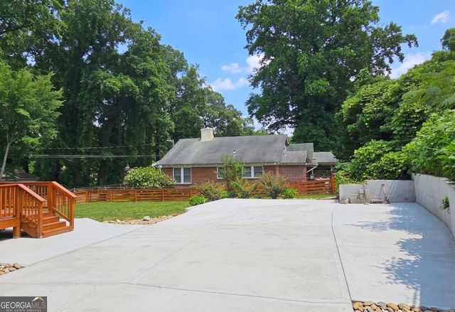 465 Holly Street NW, Atlanta, GA 30318