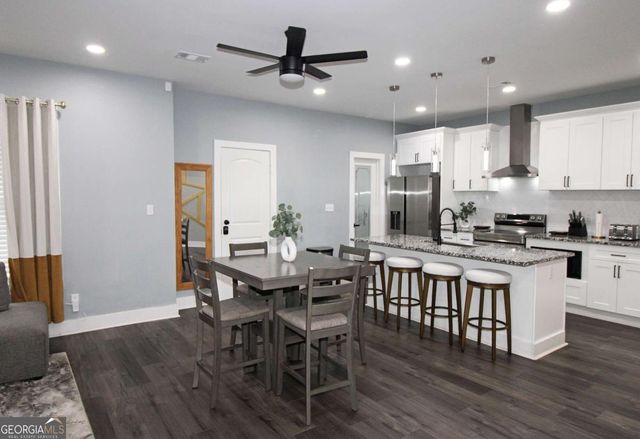 465 Holly Street NW, Atlanta, GA 30318